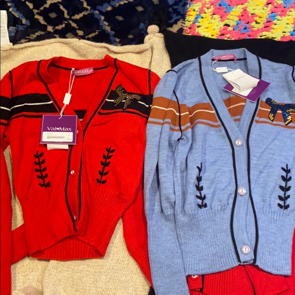 Clearance! Val Max Sweater with Bow Detail